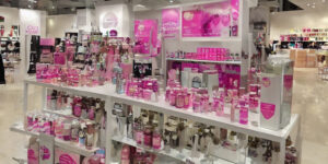Read more about the article Exploring the Success Story of Sugar Cosmetics Sale: A Deep Dive into 2023’s Figures